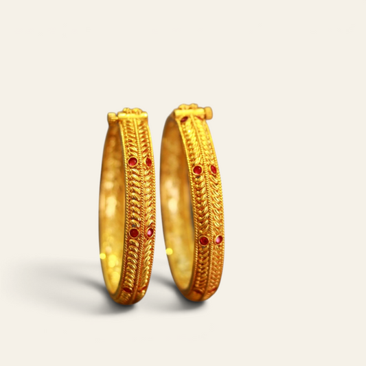 Gold plated leaf design kada pair – screw openable Maharashtrian bangles with anti-tarnish finish