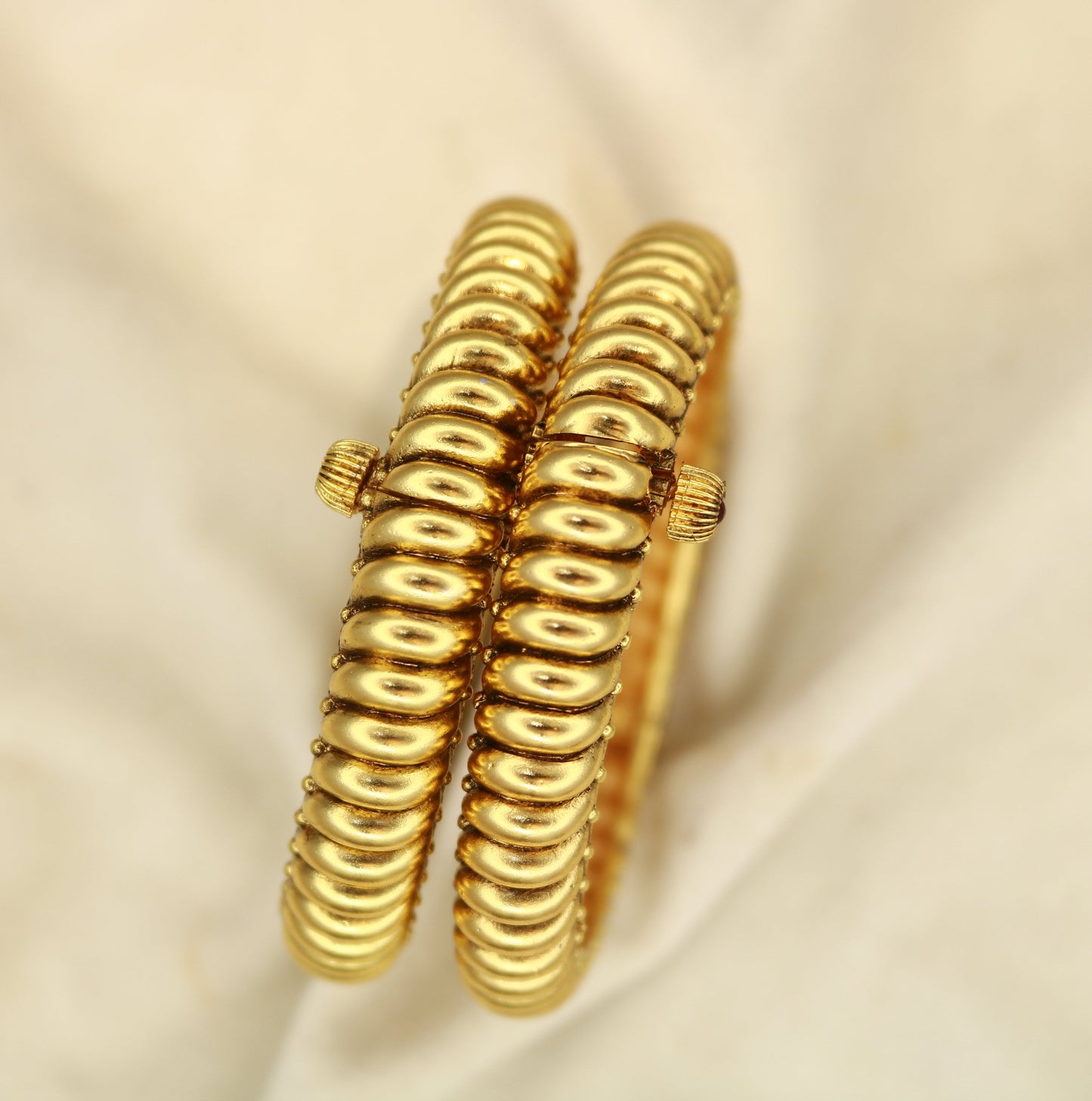 Shindeshahi Tode – 2-Piece Bangle Set