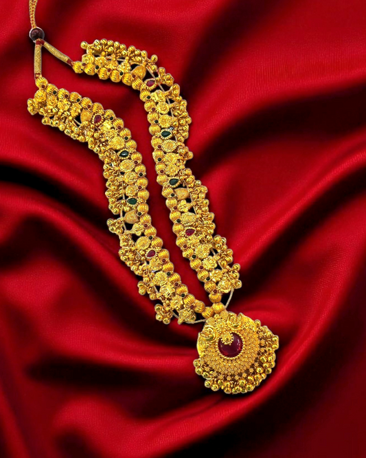 Kolhapuri Saaj