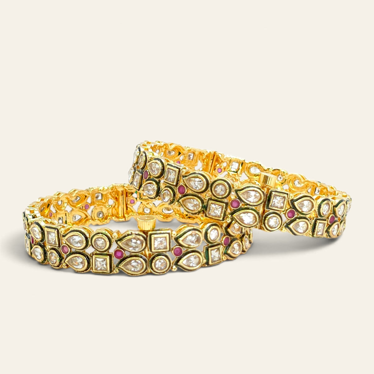 Kundan gold plated bangle showing openable screw fitting closure