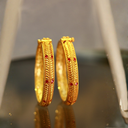 Maharashtrian Leaf Kada | Gold Plated Bangle Set | Traditional Ethnic Jewellery – Jija Jewellery