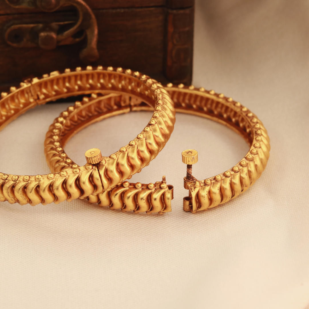 Shindeshai Tode Gold Bangle Set of 2 - Skin Friendly Anti Tarnish Indian Traditional Jewellery