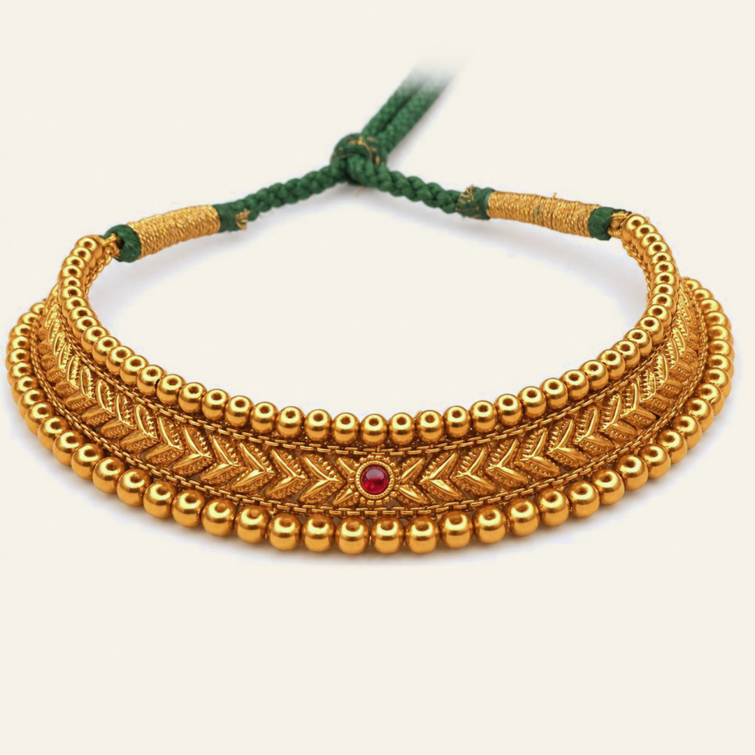 Thushi choker necklace on adjustable green dori with ruby centre stone – Maharashtrian jewellery