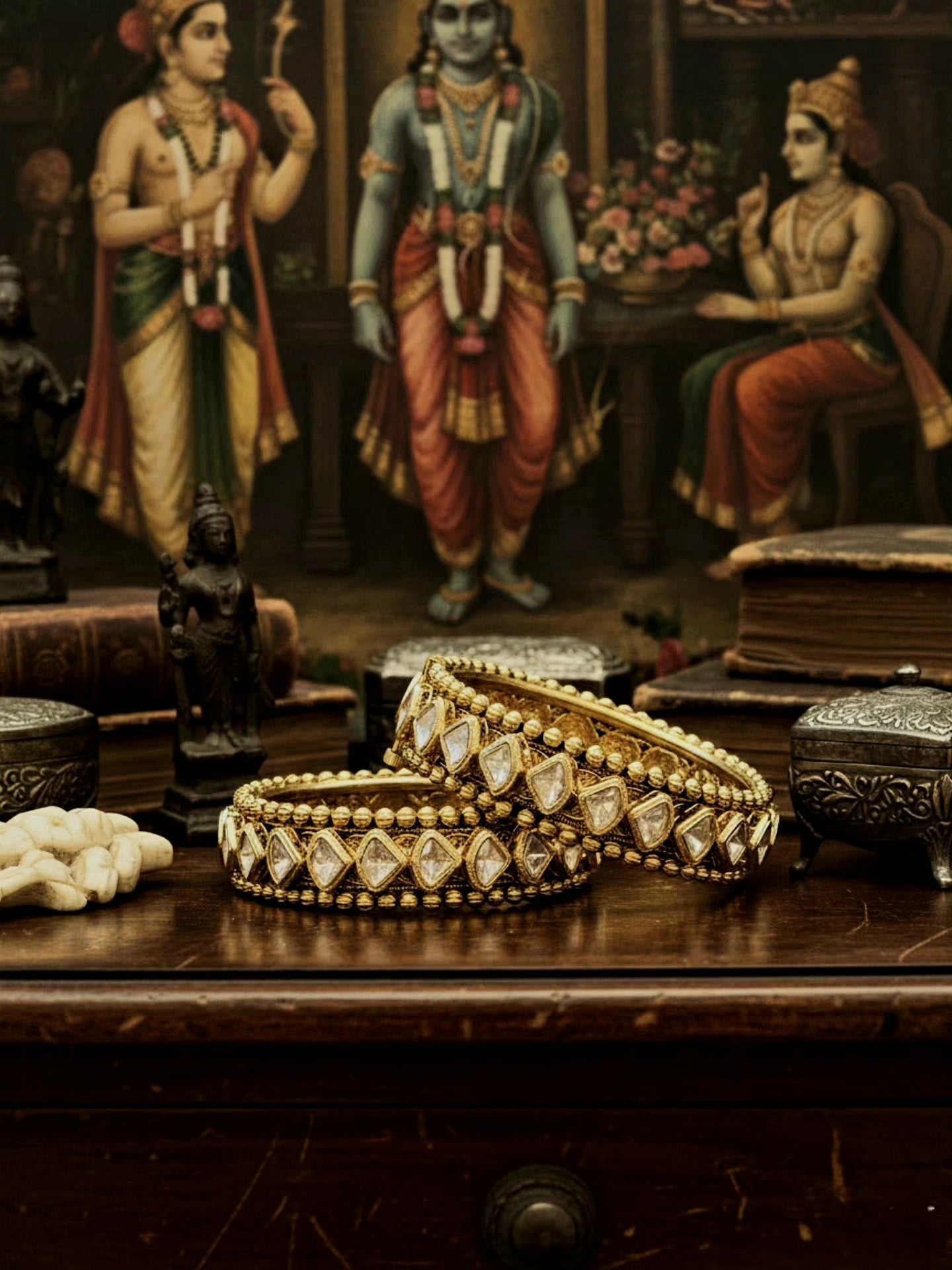 Royal Kundan Moissanite Bangles in antique gold polish with screw fitting – Jija Jewellery