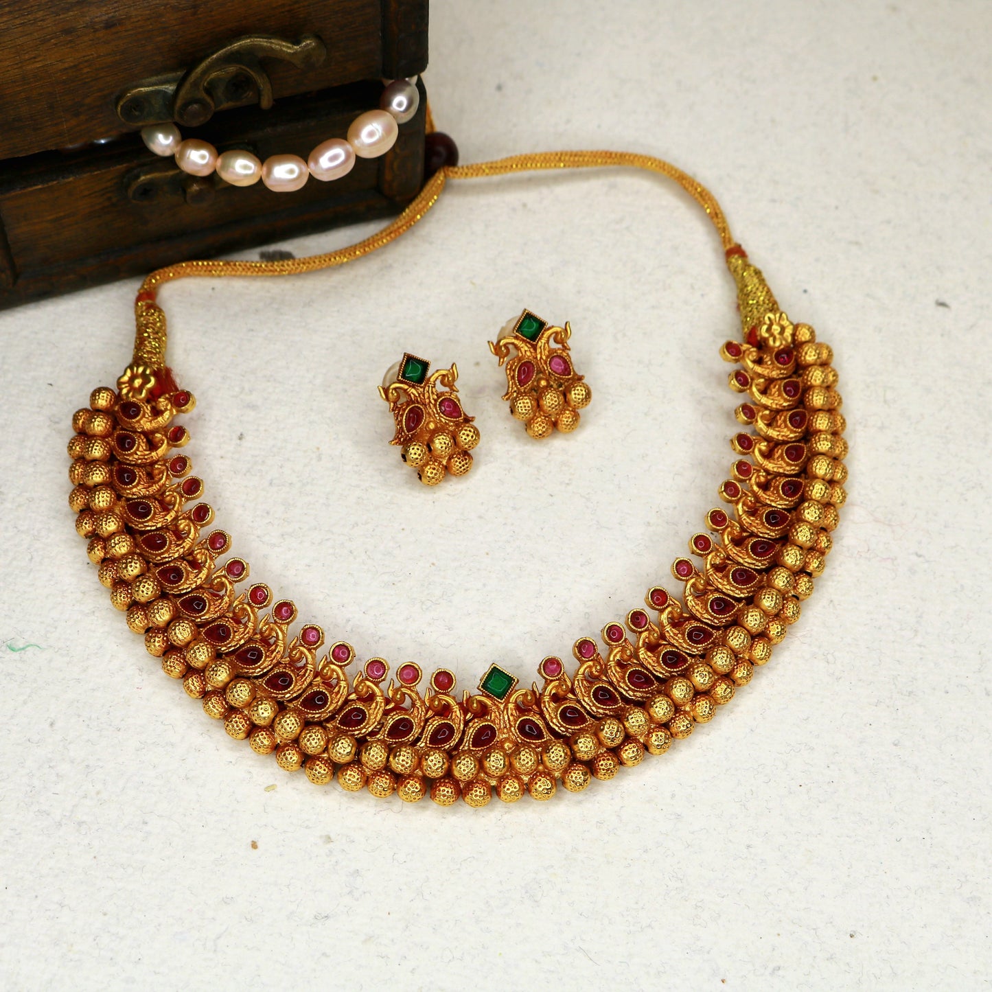 Morvika Thushi Necklace