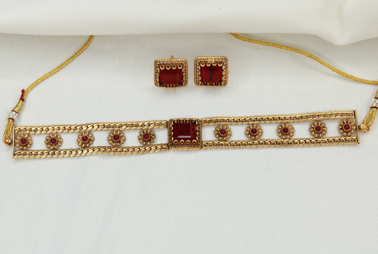 Traditional Maharashtrian Manik Choker Necklace – Antique Gold Red Stone with Adjustable Cord Tie-Up | Jija Jewellery