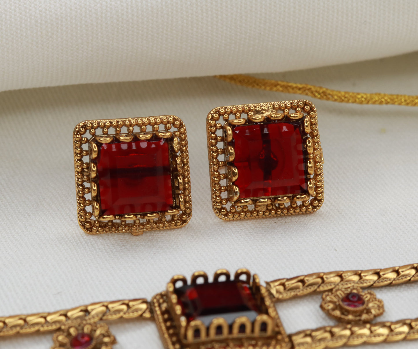 Manik Choker Necklace Set Flat Lay – Red Crystal Square Stone Choker with Matching Stud Earrings | Jija Jewellery