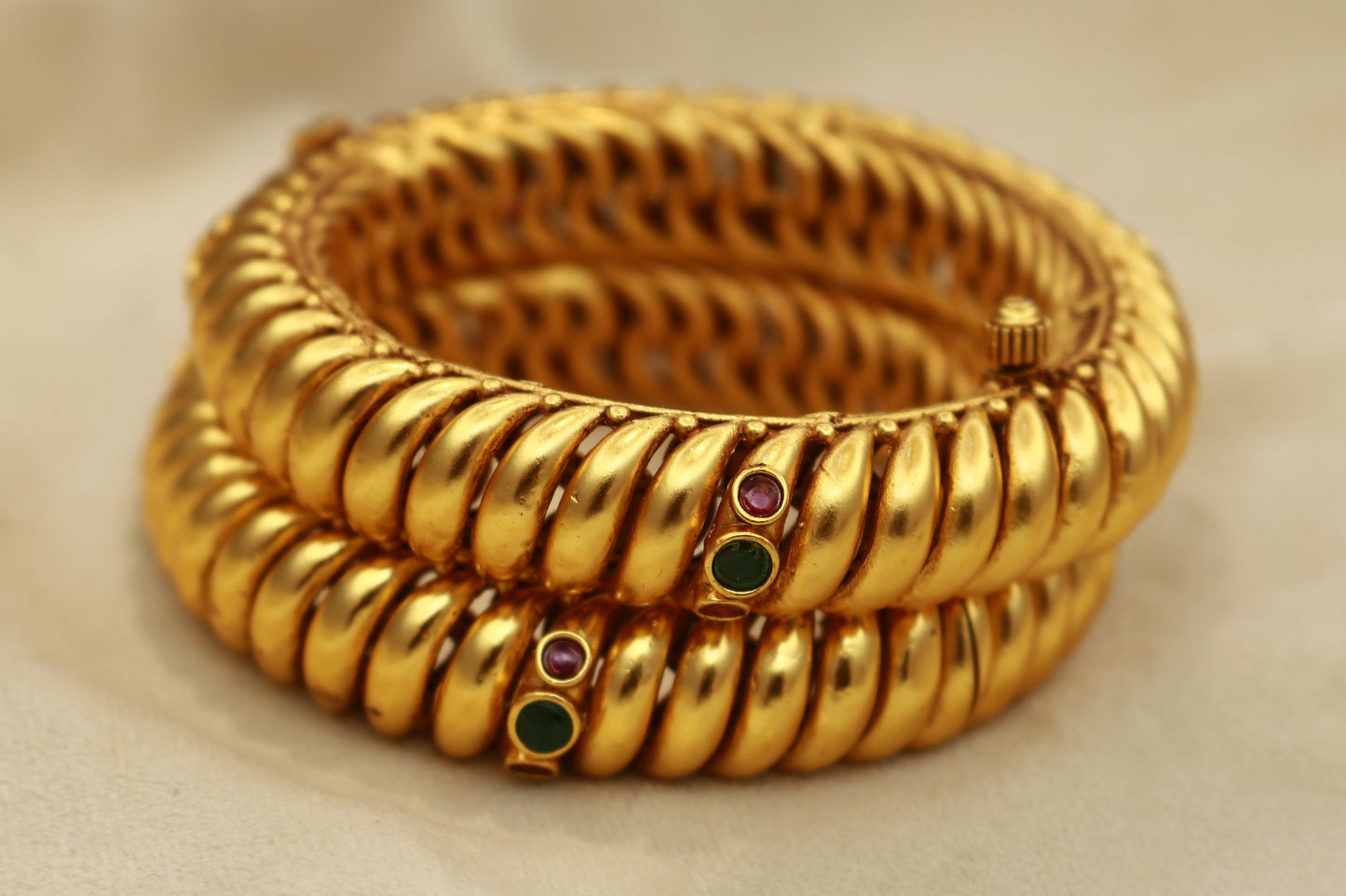 Shindeshahi Suvarna Tode – Gold Plated Maharashtrian Bangles
