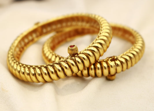 Shindeshahi Tode – 2-Piece Bangle Set