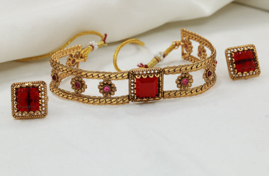 Manik Choker Necklace Set Close-Up – Bold Red Square Stone in Antique Gold Bezel with Floral Chain | Jija Jewellery