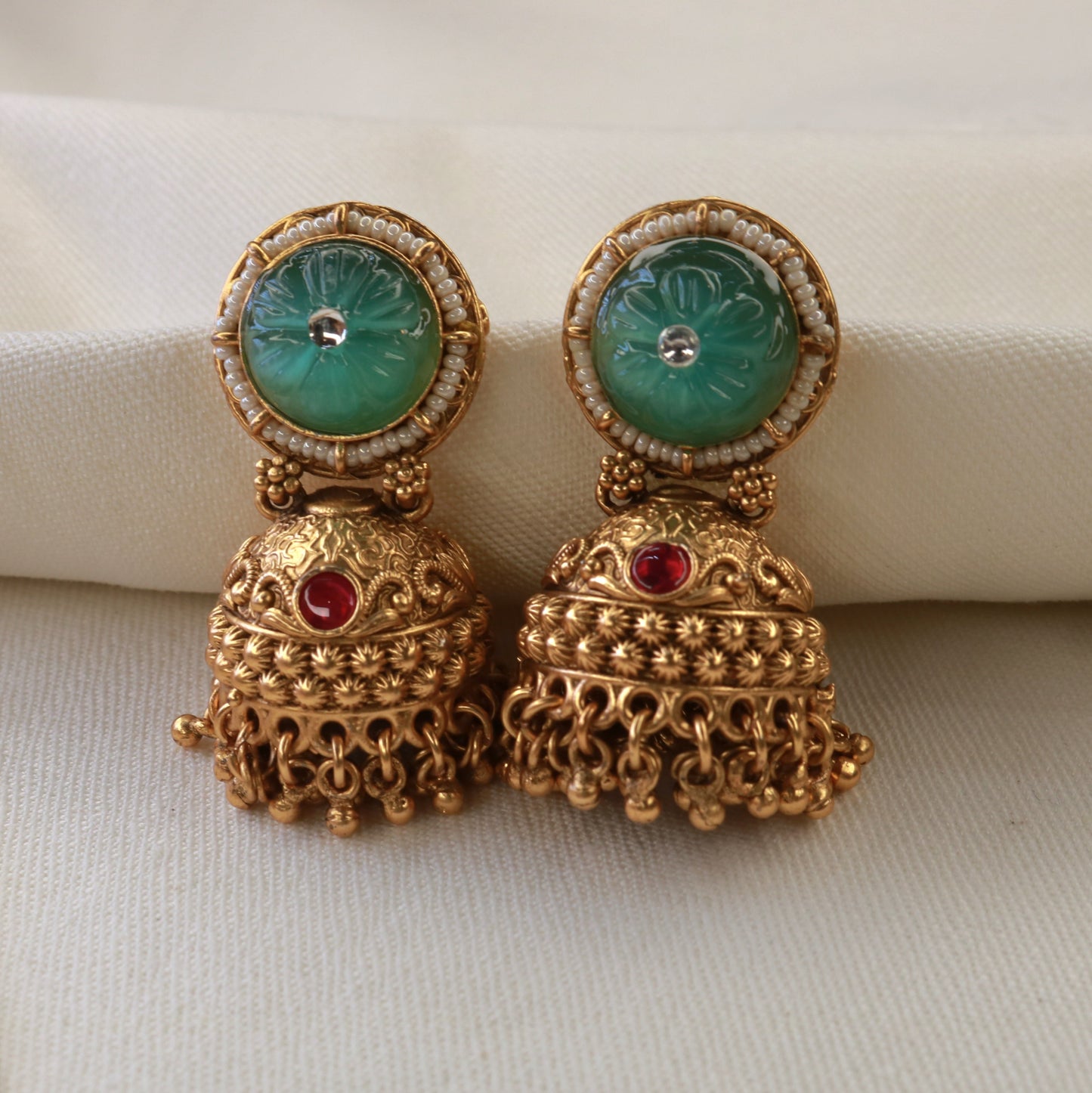 Antique Gold Pearl & Kundan Jhumka Necklace Set
