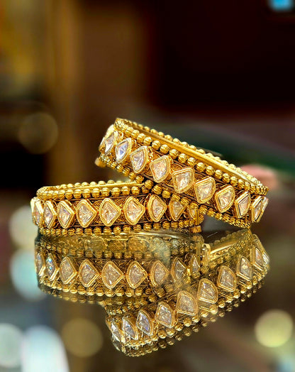 Royal Kundan Moissanite Bangles – Antique Gold Polish | Screw Fitting | Bridal & Festive Wear
