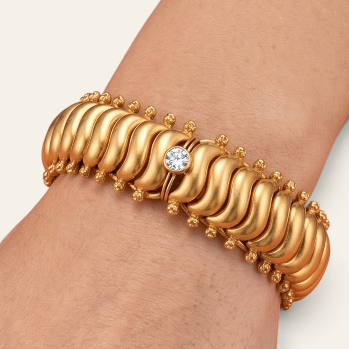 Flexible Shindeshahi bracelet with screw fitting – gold plated tode-style bracelet, easy to wear