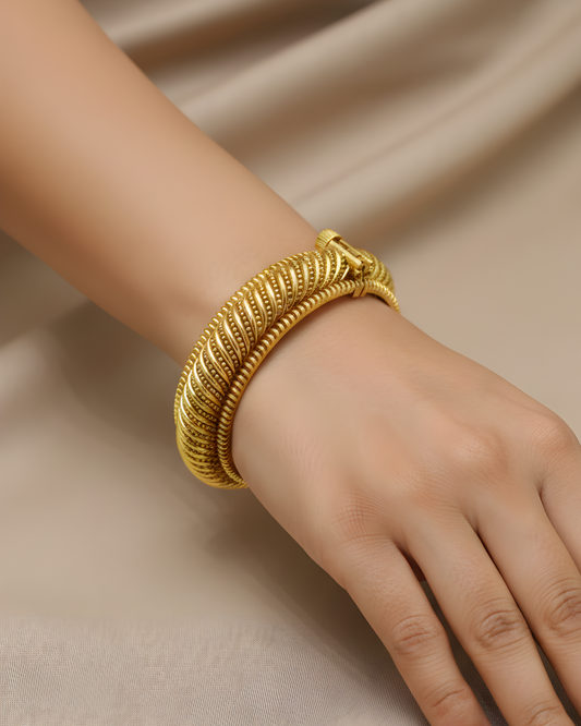 Shindeshahi Suvarna tode – handcrafted gold finish Maharashtrian bangle pair