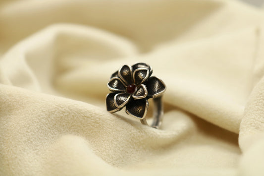 Silver Blossom Ring Side View – Adjustable Open-Band Oxidized Silver Flower Ring | Jija Jewellery