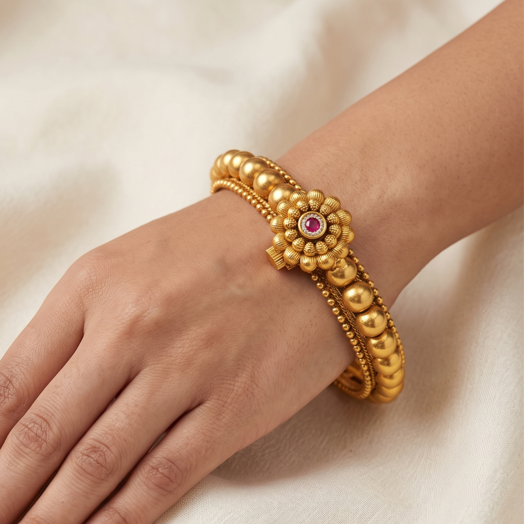 Maharashtrian Thushi-inspired gold plated bangles pair